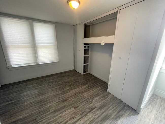 Building Photo - 614 Griffin-