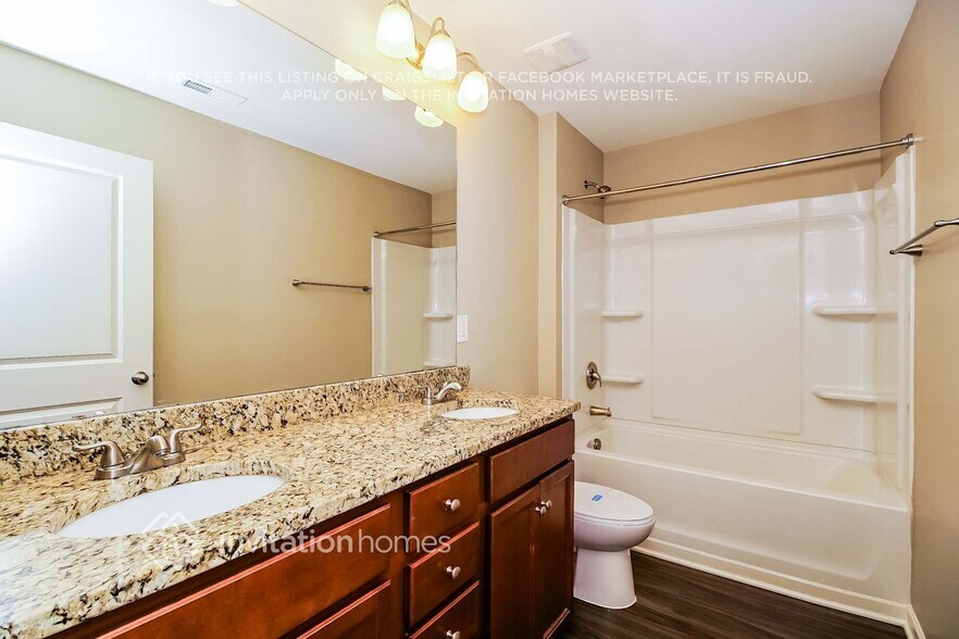 Building Photo - 7836 Sawgrass Ln