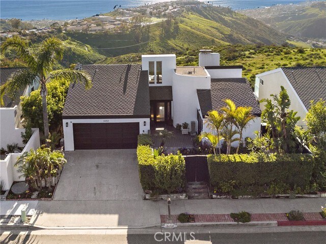 Building Photo - 3253 Alta Laguna Blvd