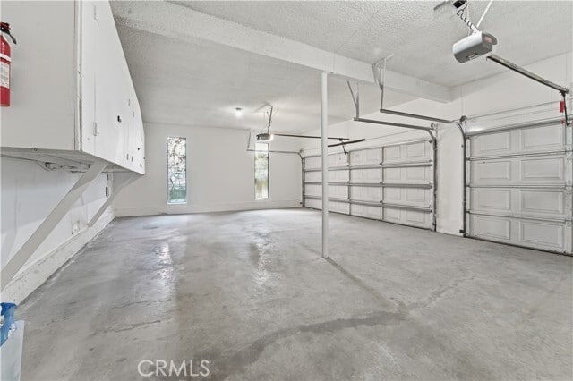 Building Photo - 3329 Dona Rosa Dr