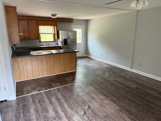 Building Photo - 291 Tussey Rd