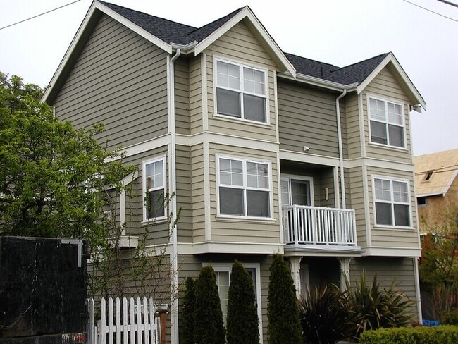 Building Photo - 1126 NW 56th St