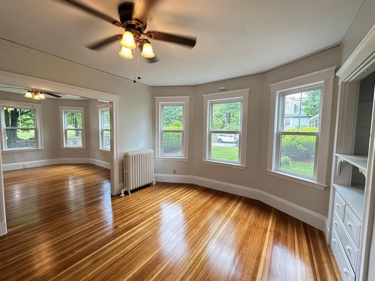 Building Photo - 593 Heath St