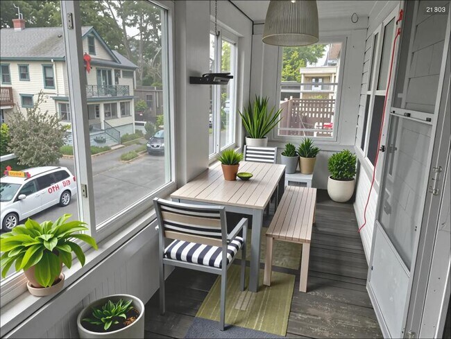 Building Photo - 3 bedroom in Arlington MA 02474