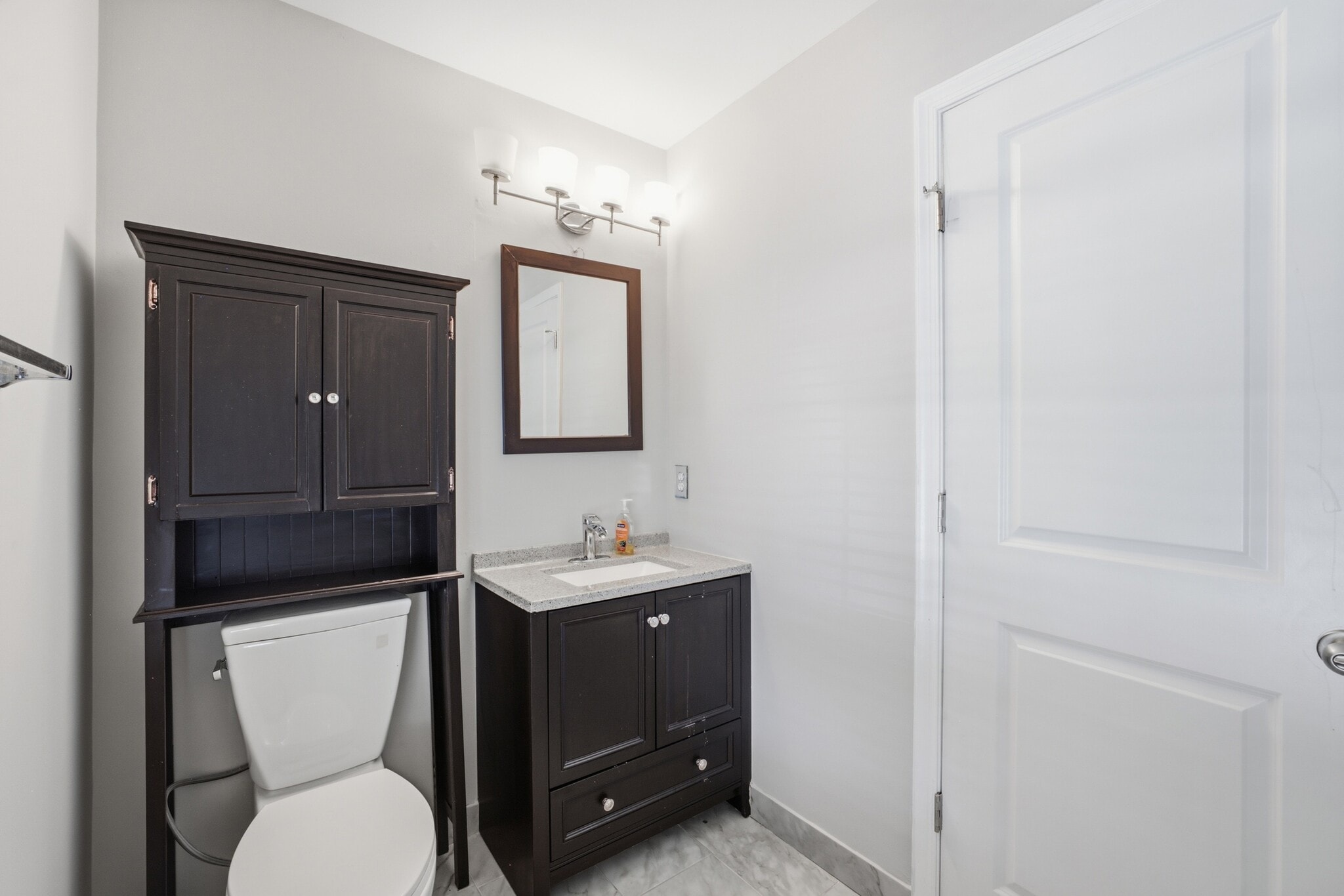 ground floor bathroom - 6228 William Edgar Dr