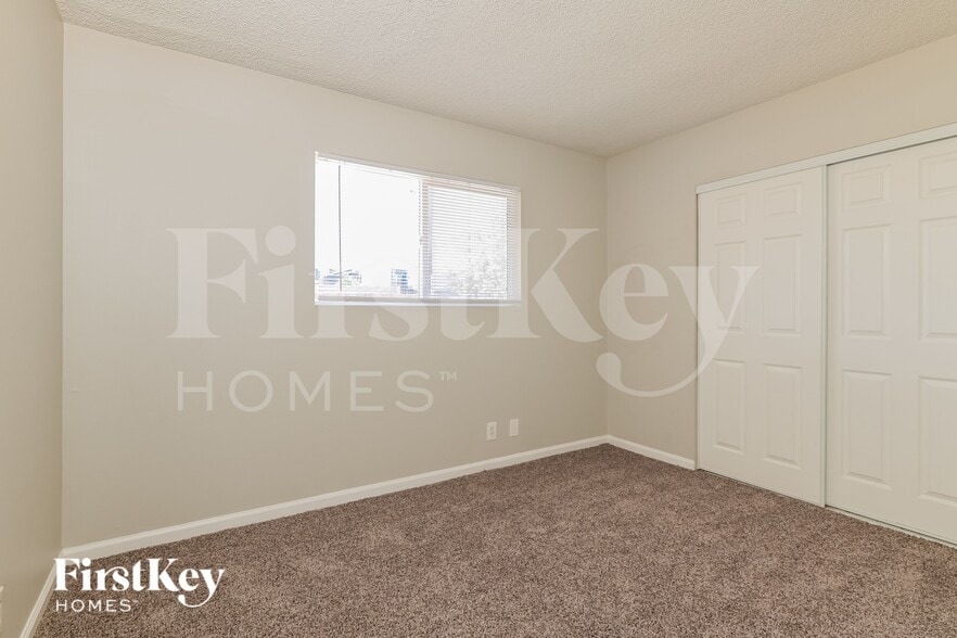 Building Photo - 208 Valley Forge Ave