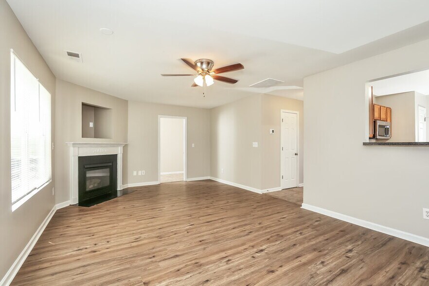 Building Photo - 3704 Sweet Birch Dr