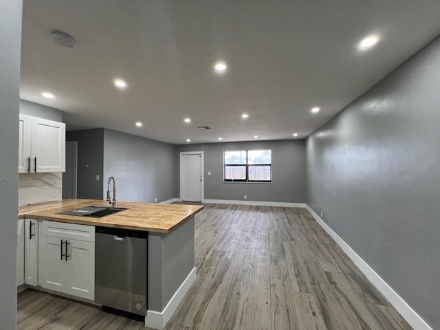 Building Photo - 5415 NW 22nd St