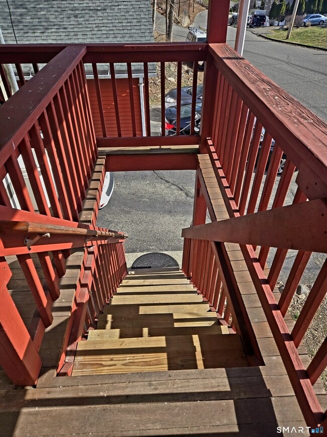 Building Photo - 73 Woodbridge Ave