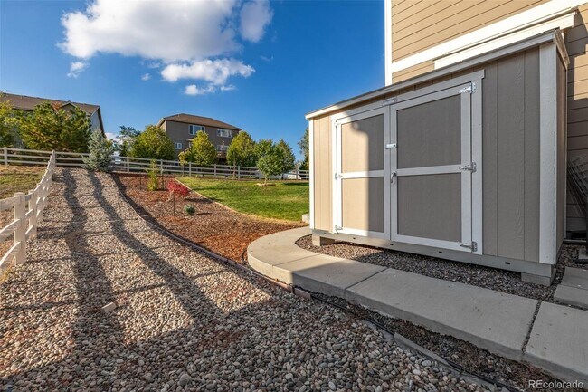 Building Photo - 5367 Spring Ridge Trl