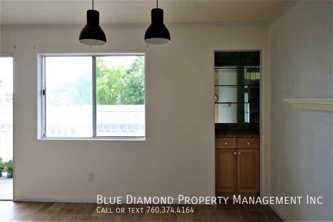 Building Photo - 115 Mangano Cir