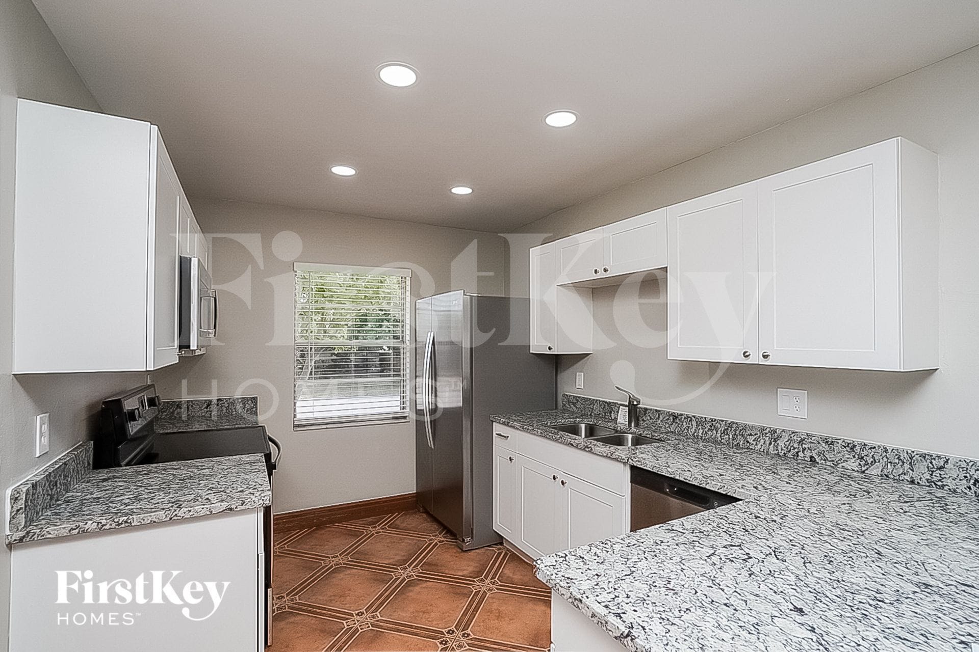 Building Photo - 818 Black Knight Dr