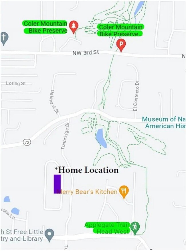 Building Photo - 701 SW Maidstone Ave