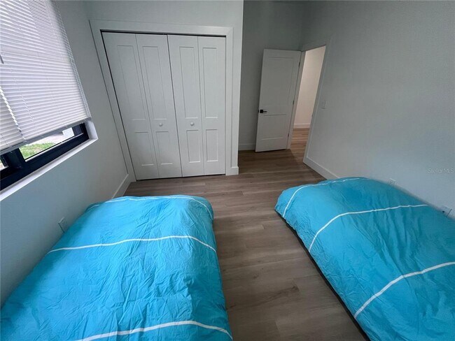 Building Photo - 2816 Silas Ave