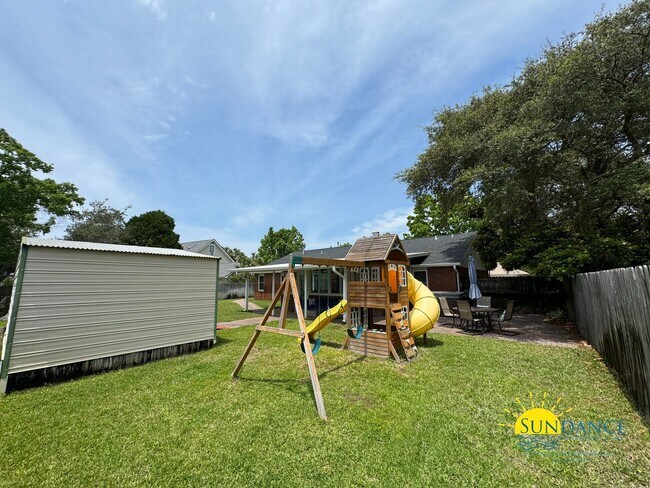 Building Photo - 109 Long Pointe Dr