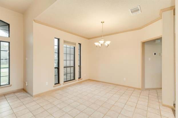 Building Photo - 112 Portulaca St