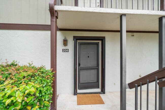Building Photo - 13334 Polo Club Rd