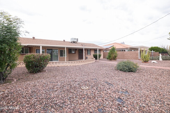 Building Photo - 10229 W Desert Hills Dr