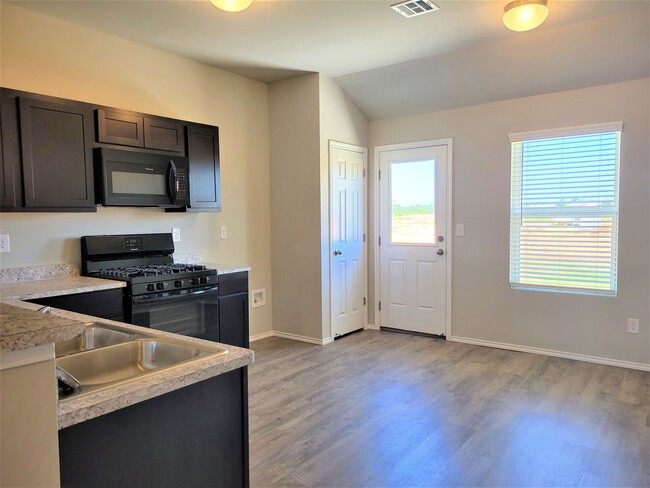 Building Photo - 21215 Winding Brook
