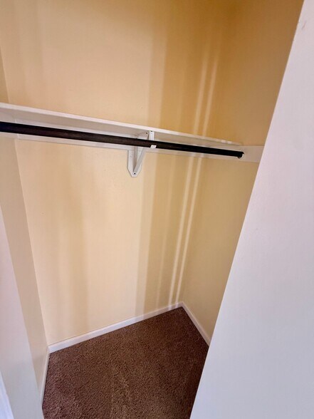 Building Photo - 108 Shannon Cir