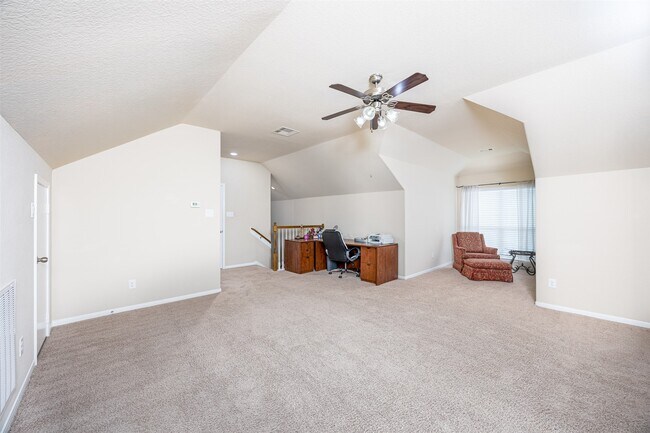 Building Photo - 33311 Greenfield Forest Dr