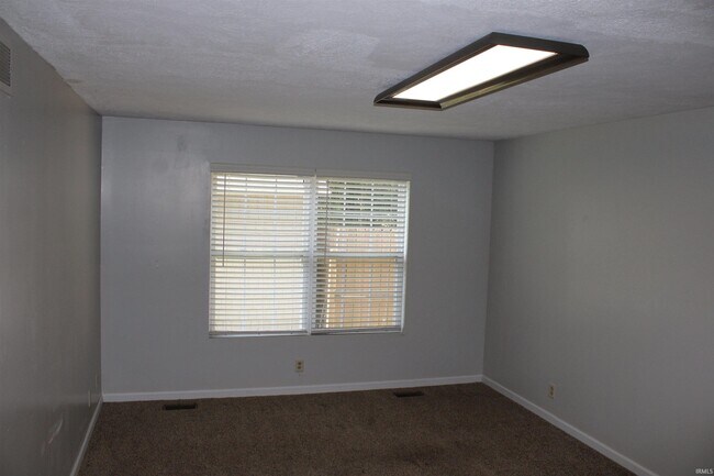 Building Photo - 12620 Kenai Dr