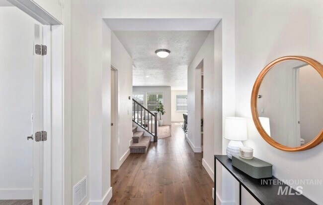 Building Photo - 4179 W Bolton Dr