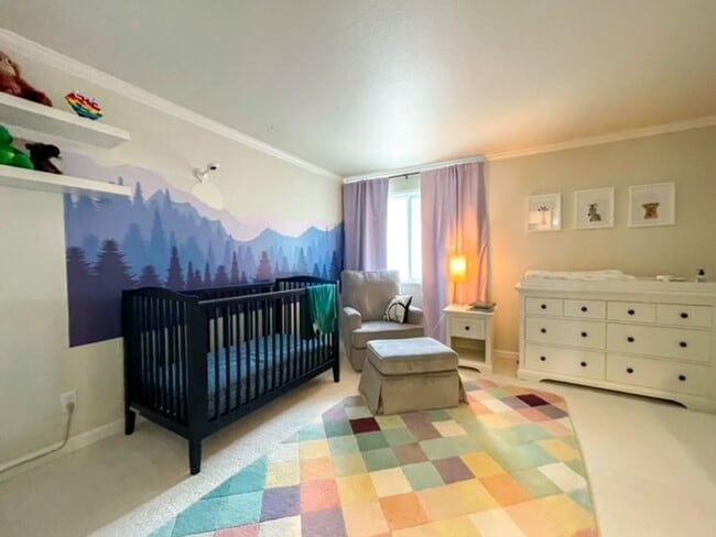 Building Photo - 2b/2ba Seattle House