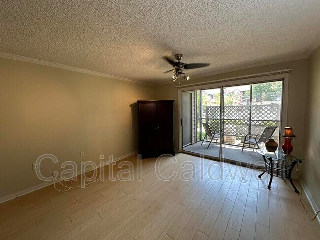 Building Photo - 2500 Winding Creek Blvd