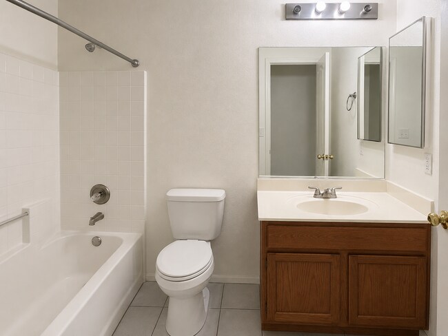 Building Photo - 3 BR/2BA | Newly Renovated Single Family Home | 1-Car Covered Parking | In Phoenix!