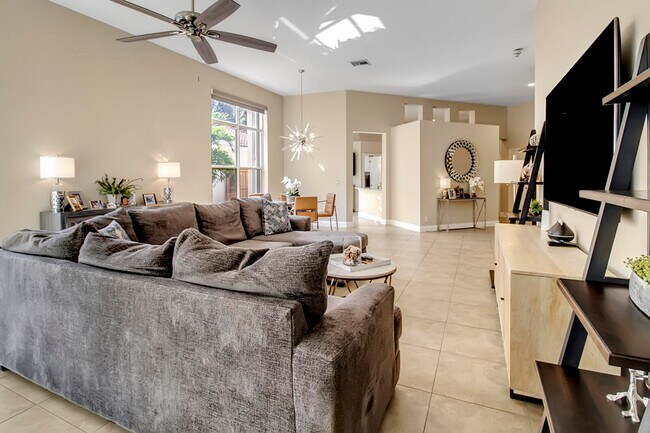 Building Photo - 6684 NW 23rd Ter