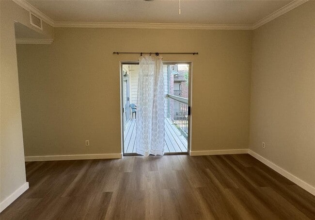 Building Photo - 6500 Harbor Town Dr