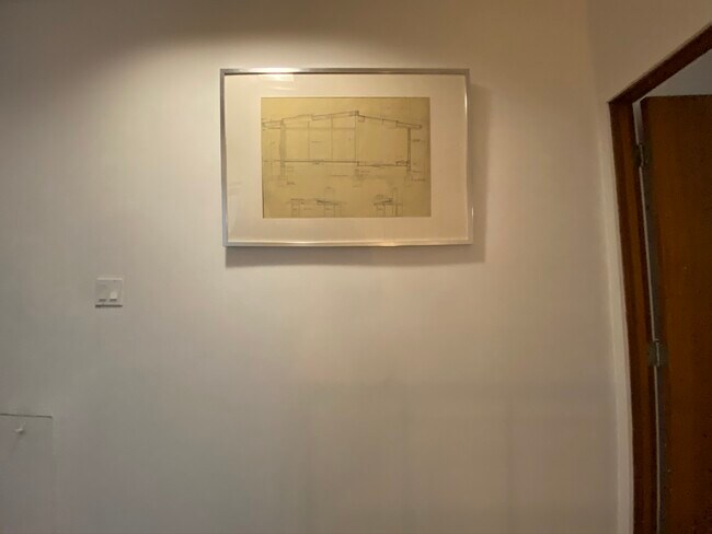 Building Photo - 2104 Zuppke Dr