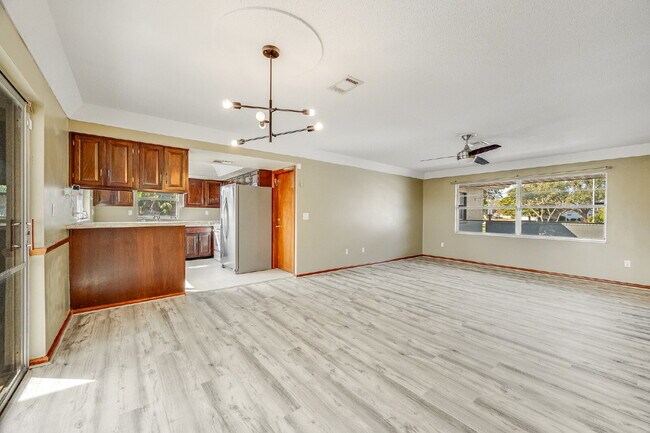 Building Photo - 3BR/2BA Single-Family Home in Quiet Melbourne Cul-de-Sac