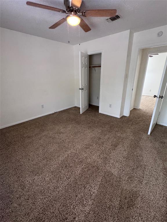 Building Photo - 306 Applewood Dr