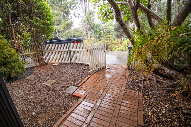Building Photo - 4148 Conrad Dr