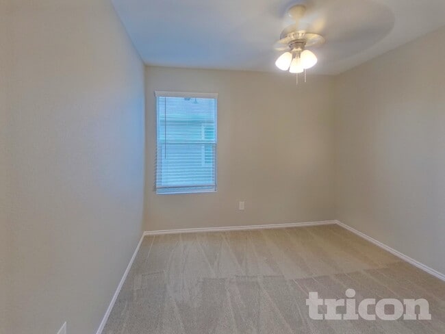 Building Photo - 2504 Bunkerton Dr