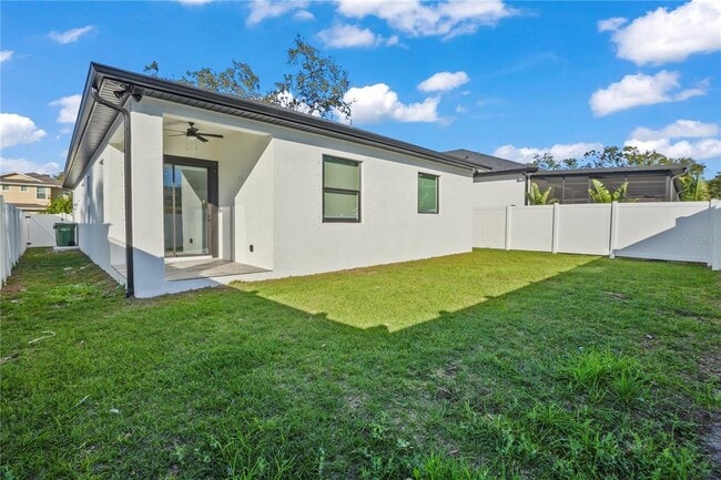 Building Photo - 3310 W Cherry St