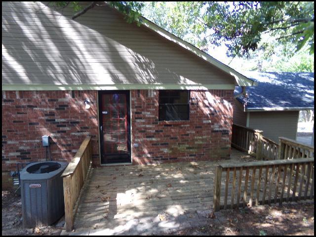 Building Photo - 8 Woodlore Cir