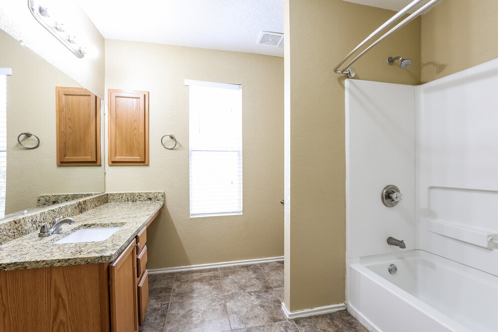 Building Photo - 9726 Amber Ledge