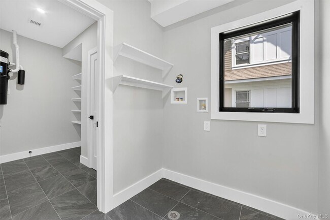 Building Photo - 23 Hudson Ave