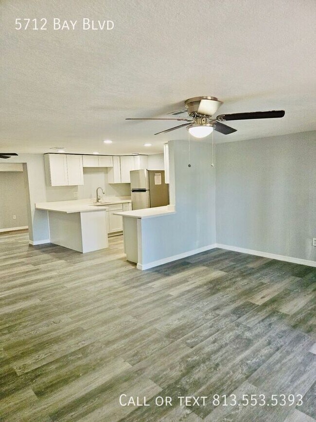 Building Photo - 5712 Bay Blvd