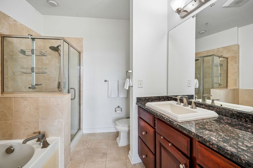 Building Photo - 22 Ave at Port Imperial