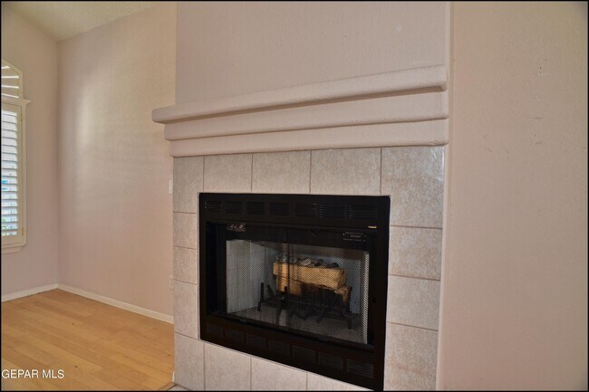 Building Photo - 1560 Via Appia St