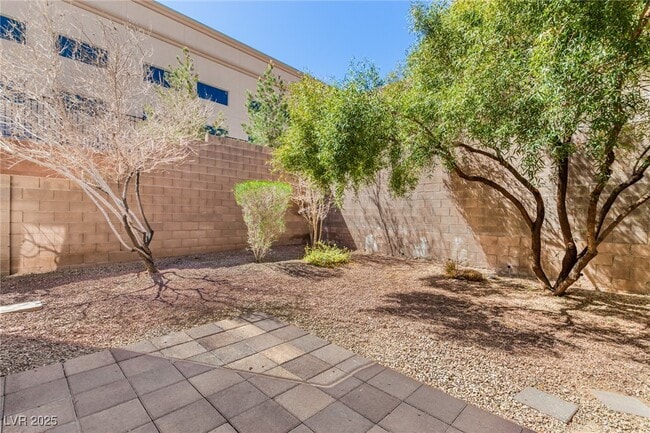 Building Photo - 187 Red Arches Ct