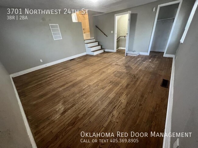 Building Photo - 3701 NW 24th St