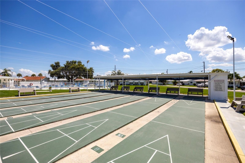 Building Photo - 3735 101st Ave N