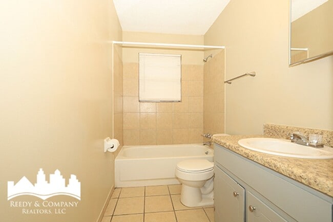 Building Photo - 5387 Cornstalk Cove