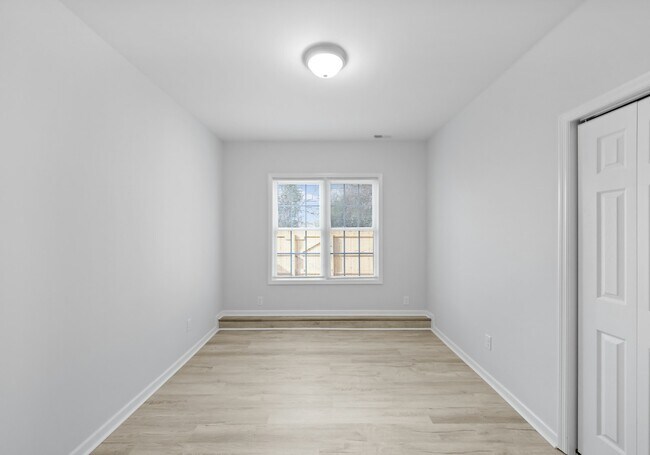 Building Photo - 114 Wayne Ave