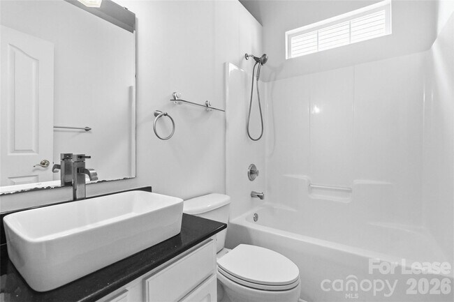 Building Photo - 7819 Chaddsley Dr